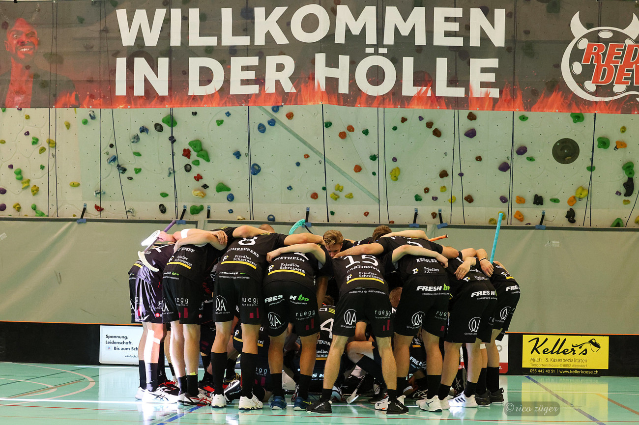 Nach der Startniederlage ist eine starke Teamleistung von Nöten.