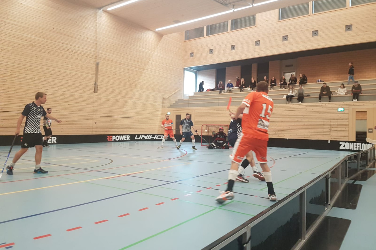 Bereits mit der ersten Chance konnte man im Derby in Führung gehen